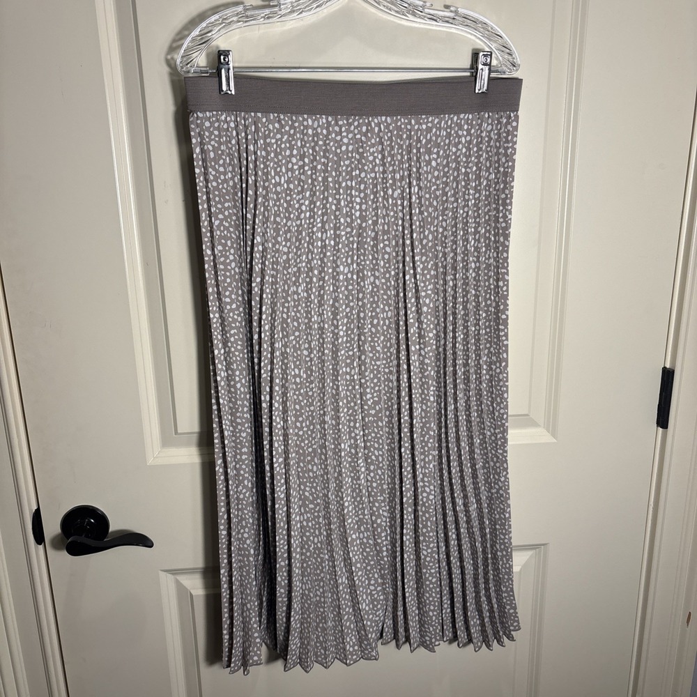 Vince Camuto Love Me Dot Women's Size Large Pleated Midi Skirt Feminine Flowy